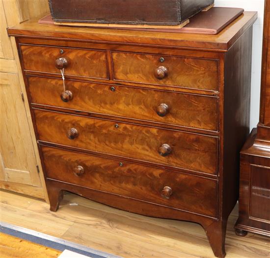 A Victorian mahogany chest of drawers W.104cm